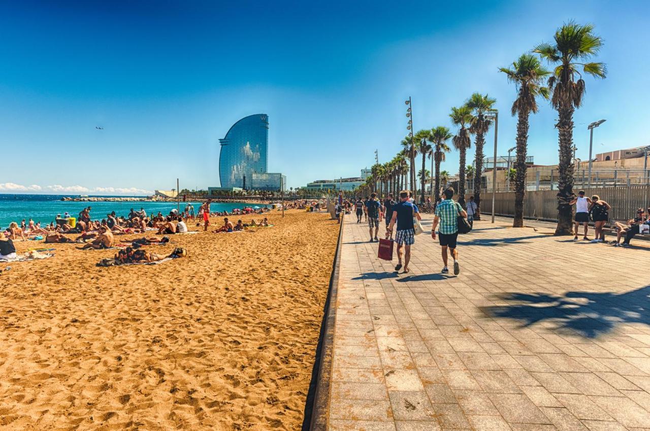 Готель Charming Boat House In Barcelona With Big Terrace And Solarium Сан-Адріа-де-Бесос Екстер'єр фото
